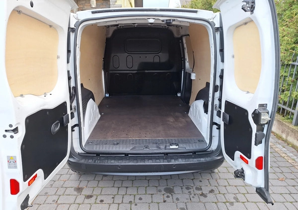 Mercedes-Benz Citan cena 33900 przebieg: 254000, rok produkcji 2015 z Łochów małe 106